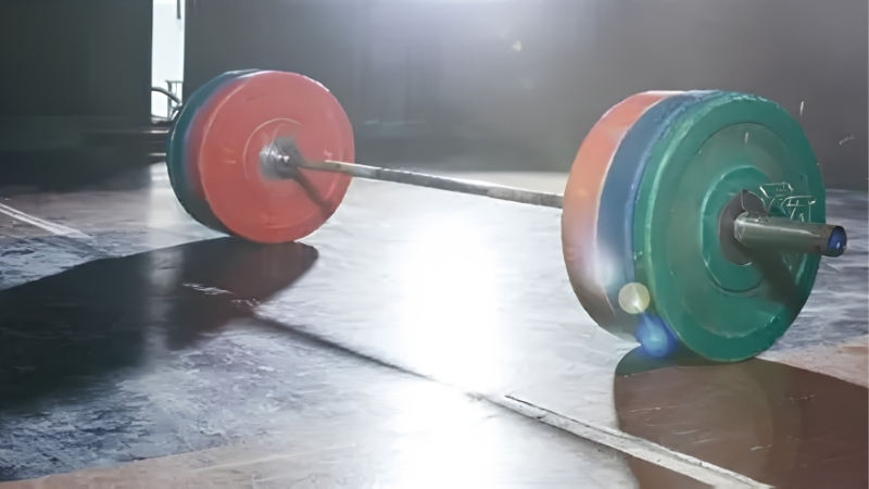 How to Choose the Best Barbell for Home Gym
