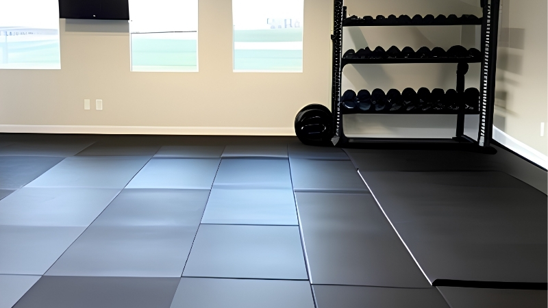 How to Choose the Best Gym Flooring for Garage Use