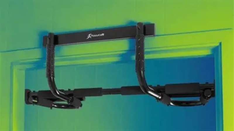 How to Choose the Best Pull-Up Bar for Home Gym Use