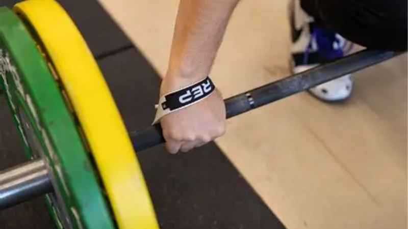 How to Choose the Best Straps for Olympic Lifting