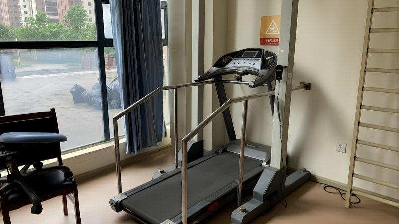 How to Choose the Best Treadmill for Seniors