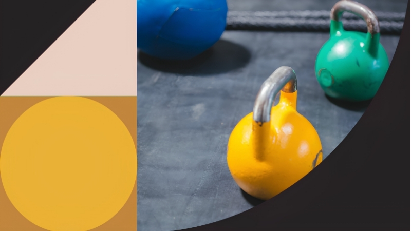 How to Set Up the Best Kettlebell Weight Loss Workout in a Small Room